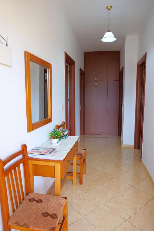 Pellumb Apartments Ksamil Esterno foto