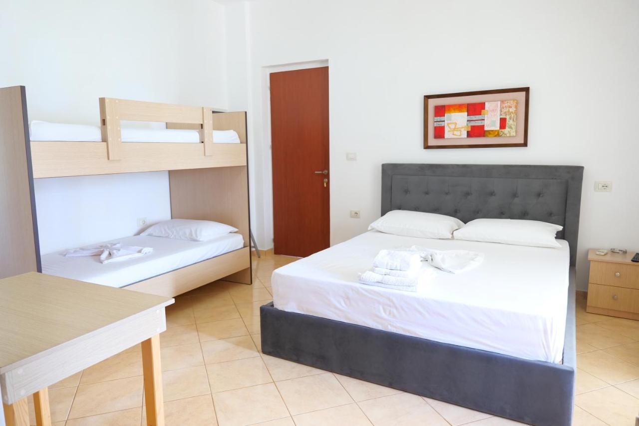 Pellumb Apartments Ksamil Esterno foto