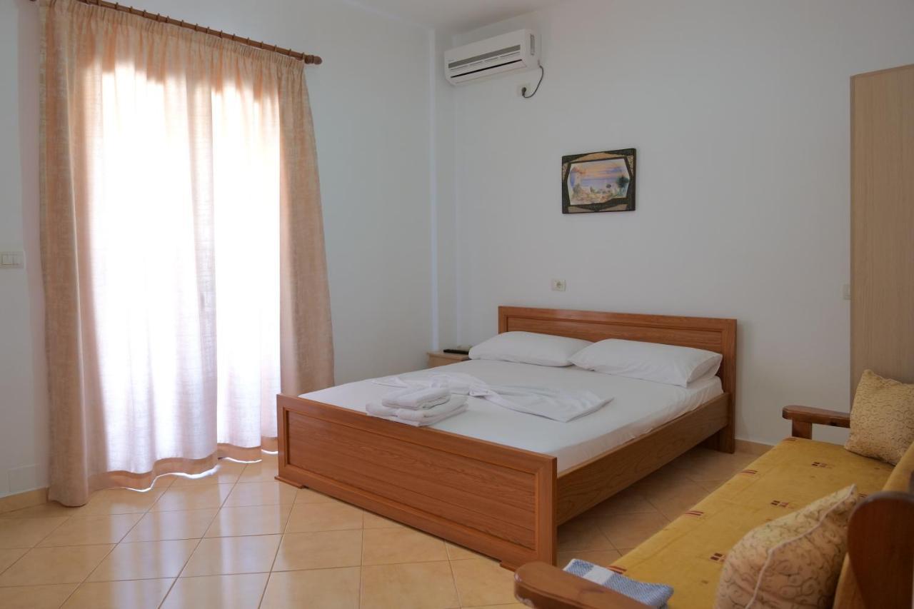 Pellumb Apartments Ksamil Esterno foto