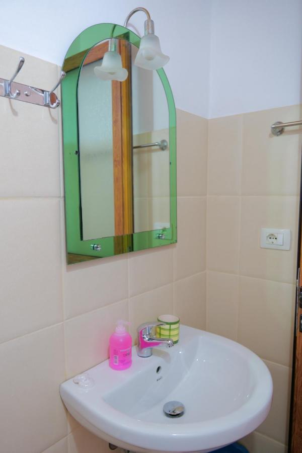 Pellumb Apartments Ksamil Esterno foto