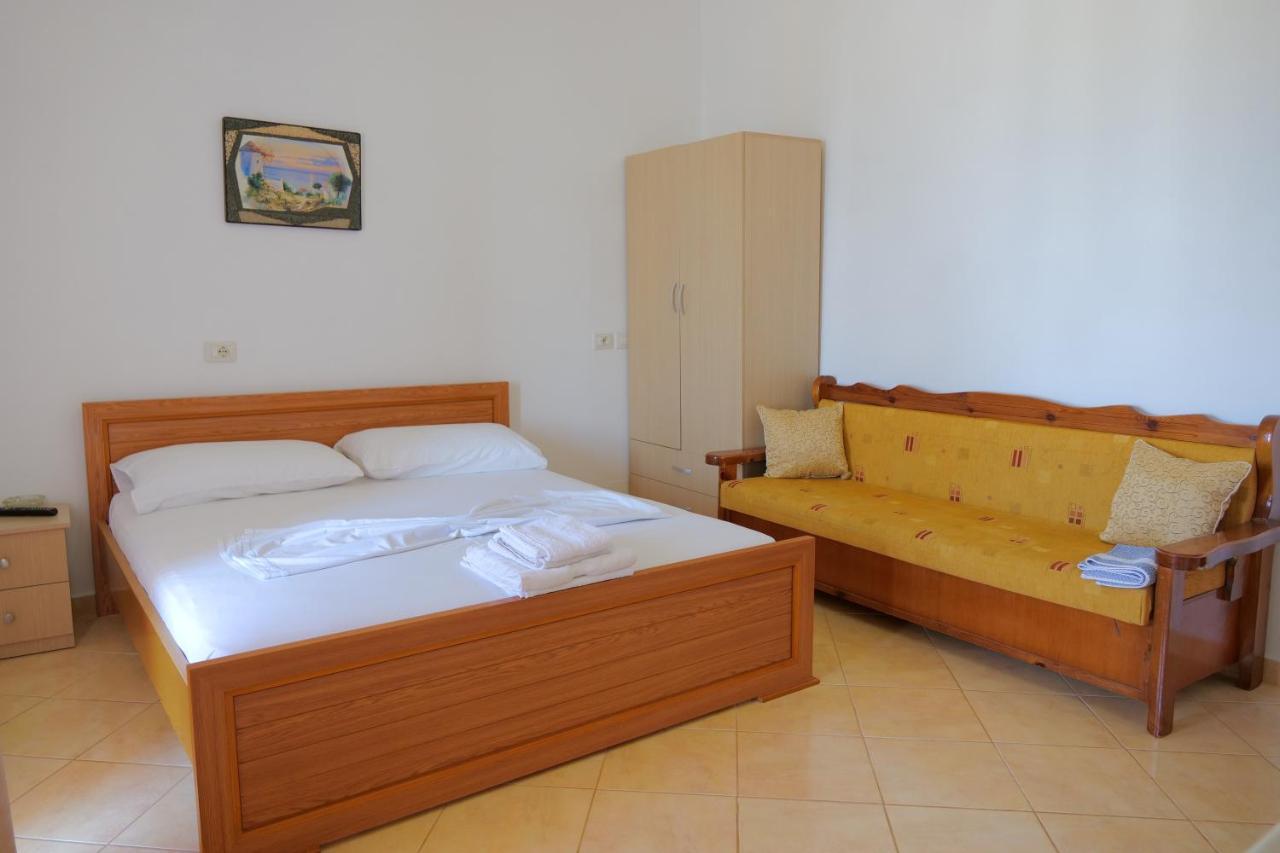 Pellumb Apartments Ksamil Esterno foto