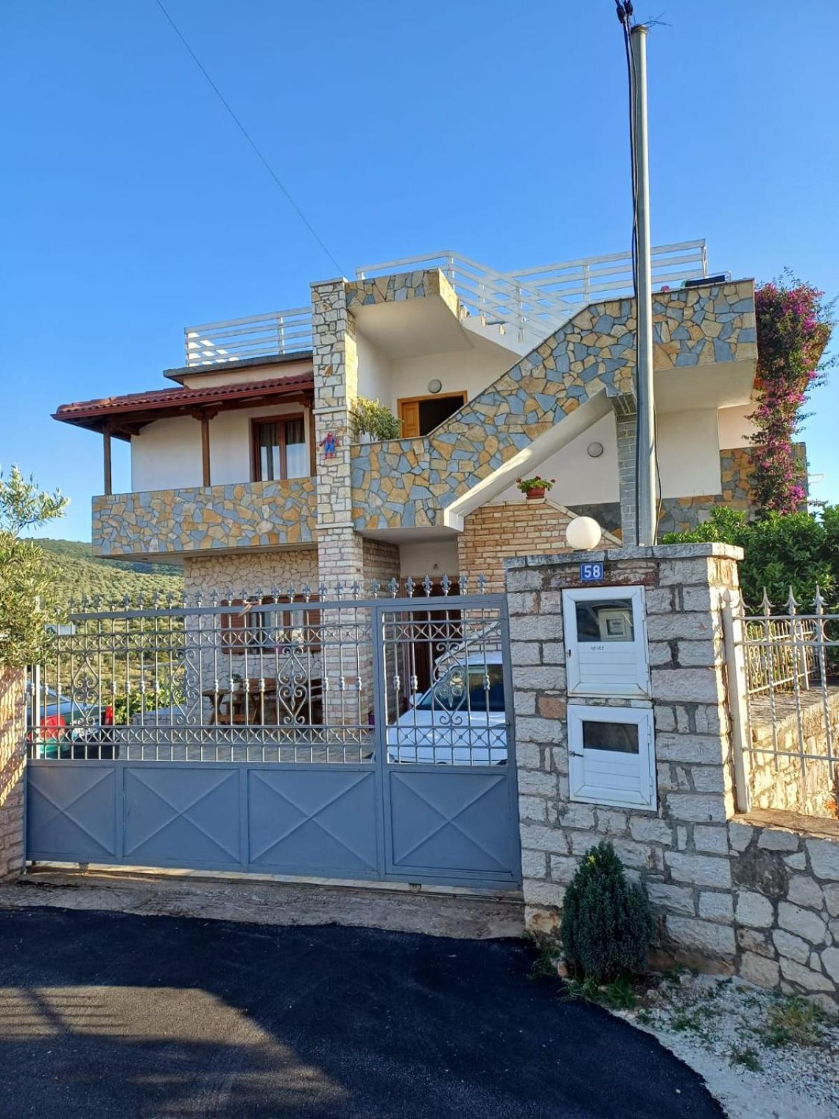 Pellumb Apartments Ksamil Esterno foto